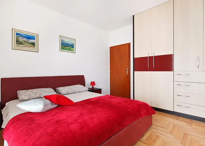 بيت للعطل Luna Sutomiscica