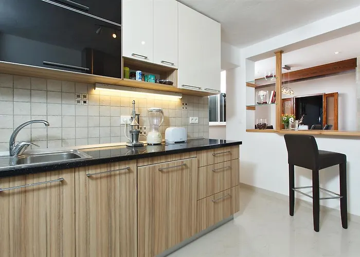 Luna بيت للعطل *