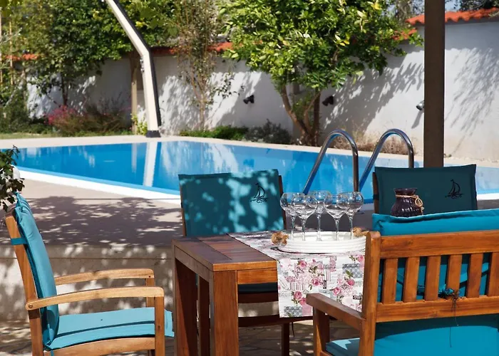 Luna بيت للعطل