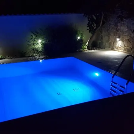 Luna Vakantiehuis Sutomiscica