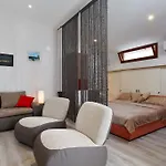 Holiday home Luna