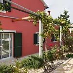 Luna Holiday home