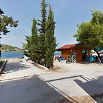 Holiday home Luna *