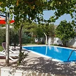 Holiday home Luna
